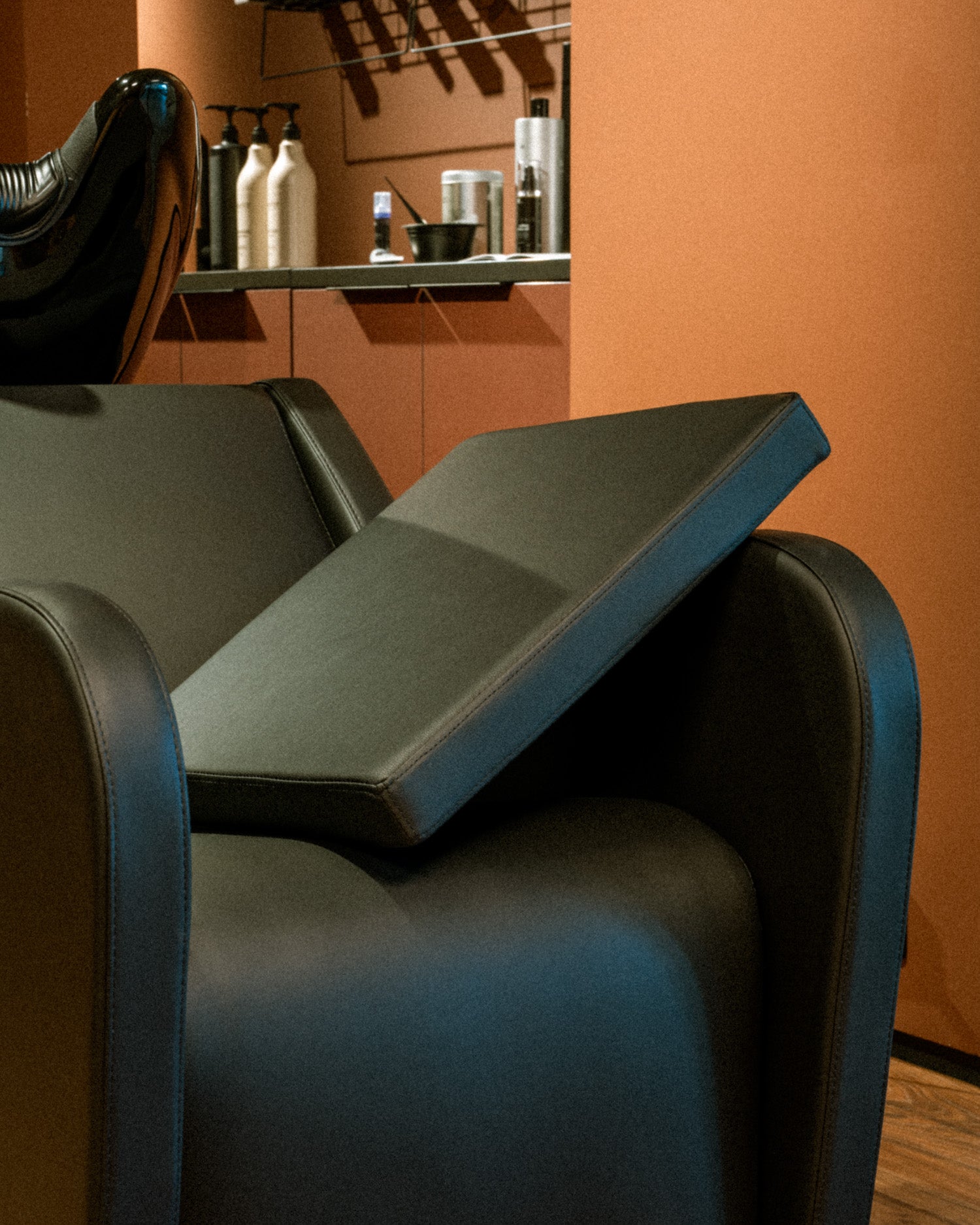 Clyde - Coussin senior noir