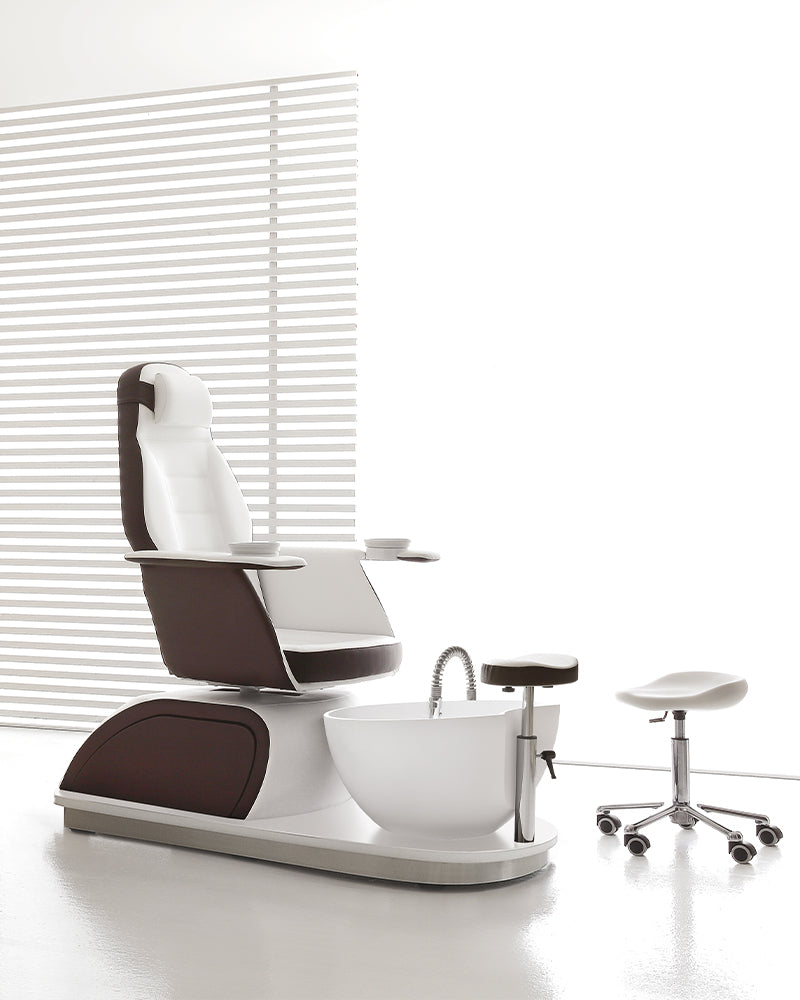 Saint Barth - White and brown pedicure chair - Built-in foot bath
