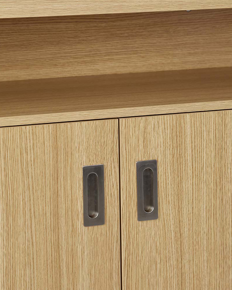 Walker - Reception desk in wood - Built-in product shelves