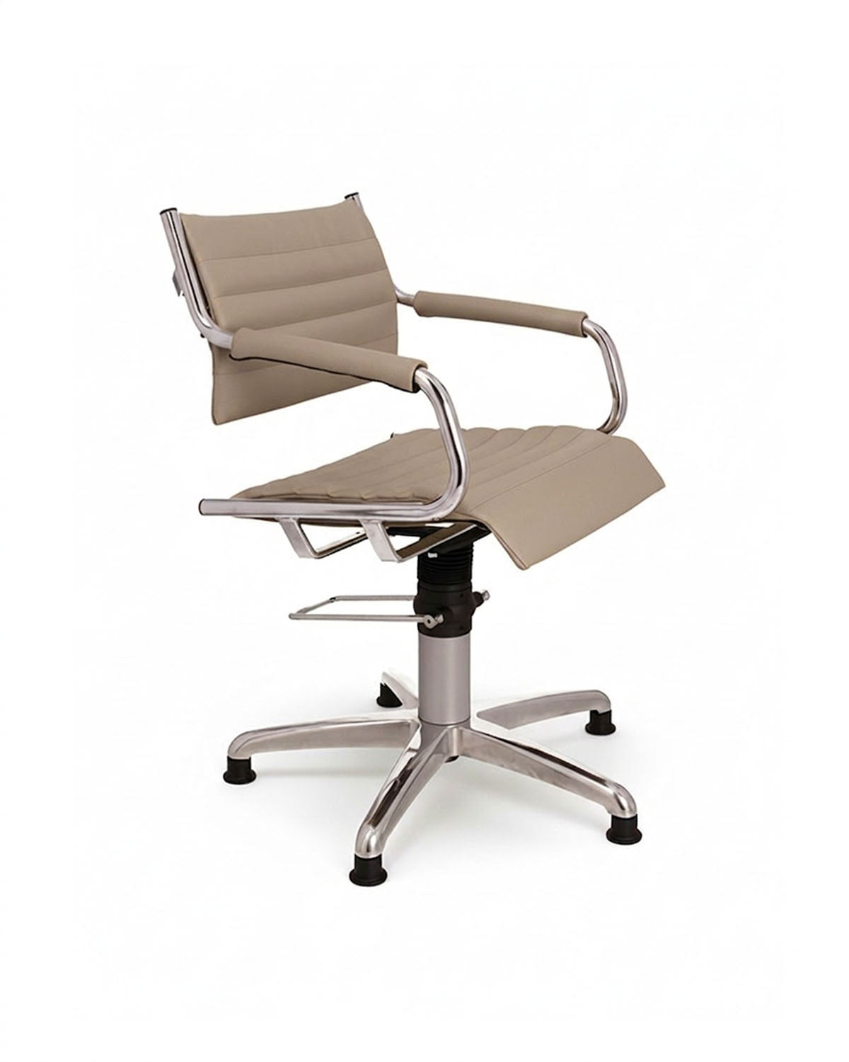Greiner 59 - beige klantstoel met chromen stervoet