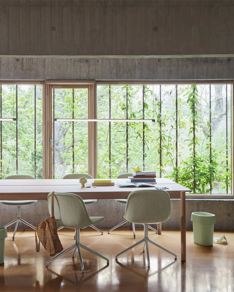 Linear bord Muuto Just Add People